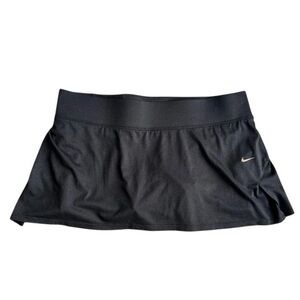 Nike Women's Black Mini tennis Skirt - Medium